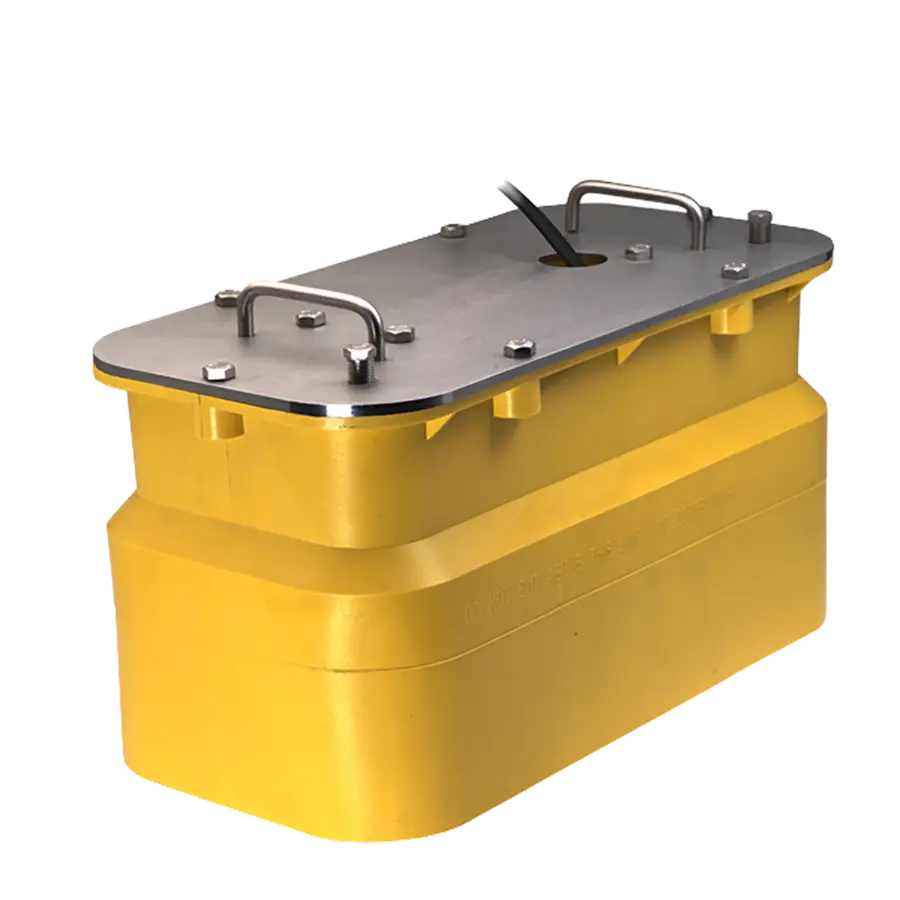 AIRMAR IN HULL TRANSDUCER CHIRP READY DUAL BAND 2KW 610M 38 - 75 & 80 -130 KHZ INCLUDING 15M CABLE